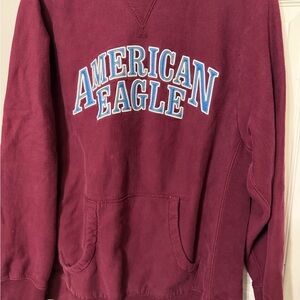 American Eagle Outfitters Men's Maroon Crewneck Sweater VINTAGE!!
